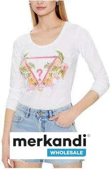 Camiseta de mujer GUESS - Calidad Premium a precio mayorista, disponibilidad Tallas y colores surtidos